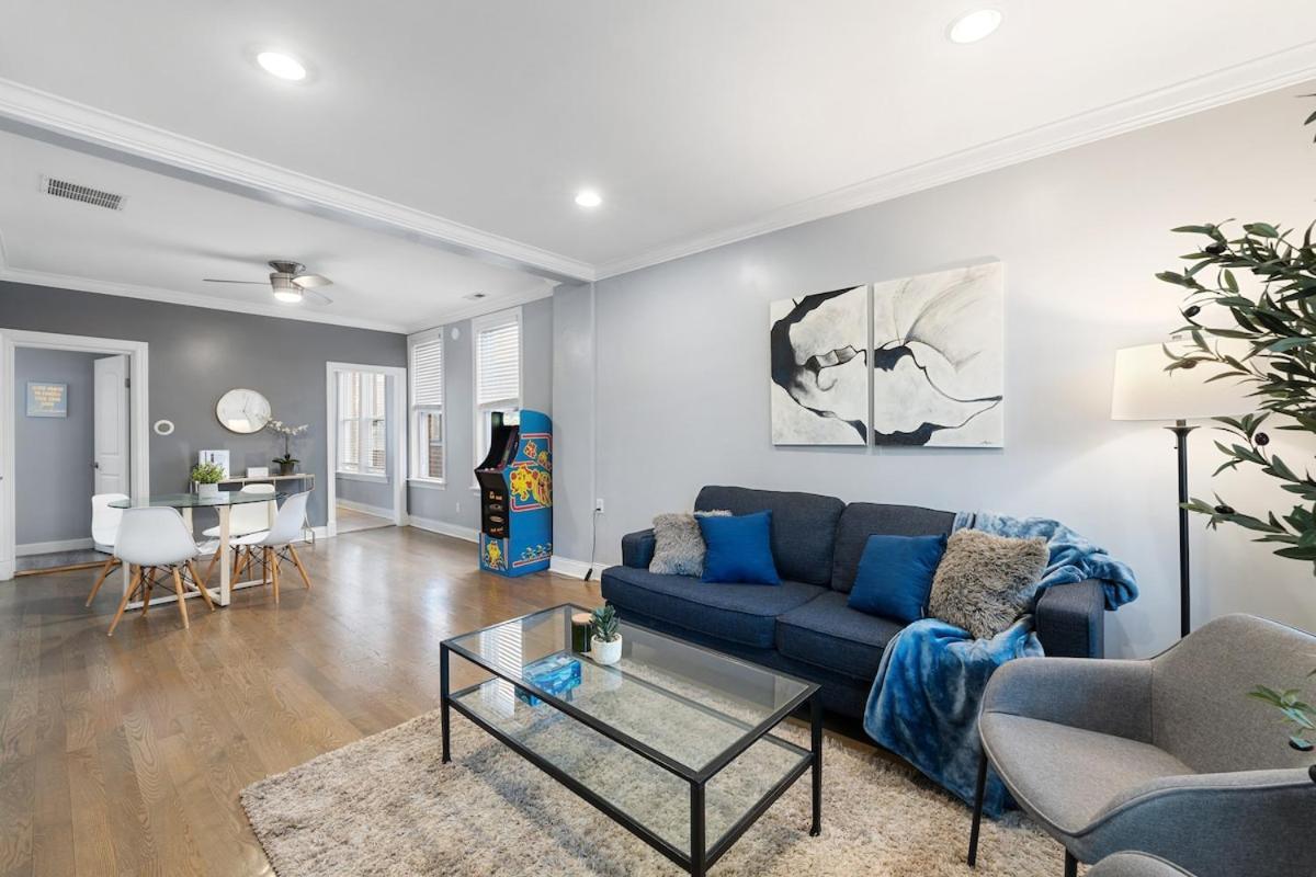 Stylish 2Br Urban Retreat In River West شيكاغو المظهر الخارجي الصورة